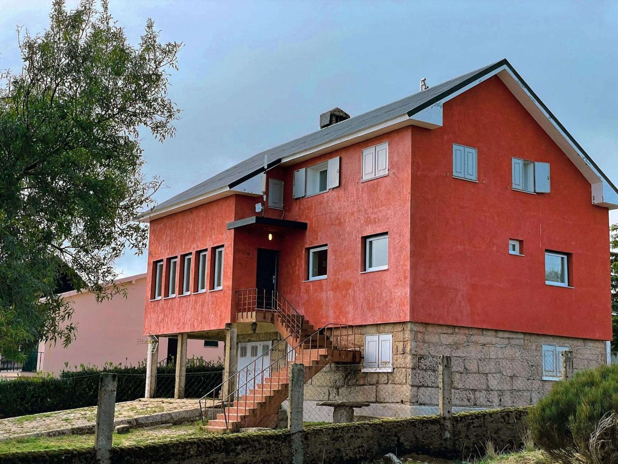 Apartment Fireplace 4 Bedrooms 1500 M Penhas da Saude